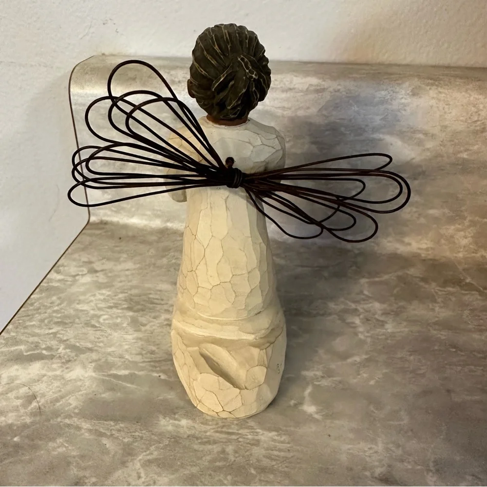 Willow Tree Angel of the Spirit‎ Figurine